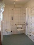 Zur vergrösserten Ansicht Rollstuhl Ferienwohnung Rügen behindertengerecht Ostsee Rügen