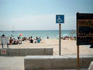 Rollstuhl Hotel Mallorca behindertengerecht Playa de Palma Strand