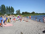 Zur vergrösserten Ansicht Rollstuhl Urlaub Rügen Barrierefreie Fewo Rügen rollstuhlgerecht