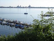 Zur vergrösserten Ansicht Rollstuhl Urlaub Rügen Barrierefreie Fewo Rügen rollstuhlgerecht