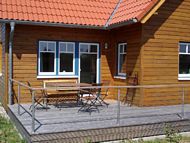 Zur vergrösserten Ansicht Rollstuhl Urlaub Rügen Barrierefreie Fewo Rügen rollstuhlgerecht